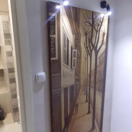Jukebox 2 Bedrooms - Big Balcony Apartment