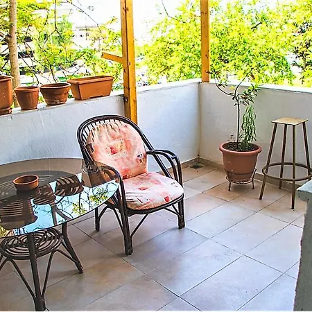 Jukebox 2 Bedrooms - Big Balcony Apartament
